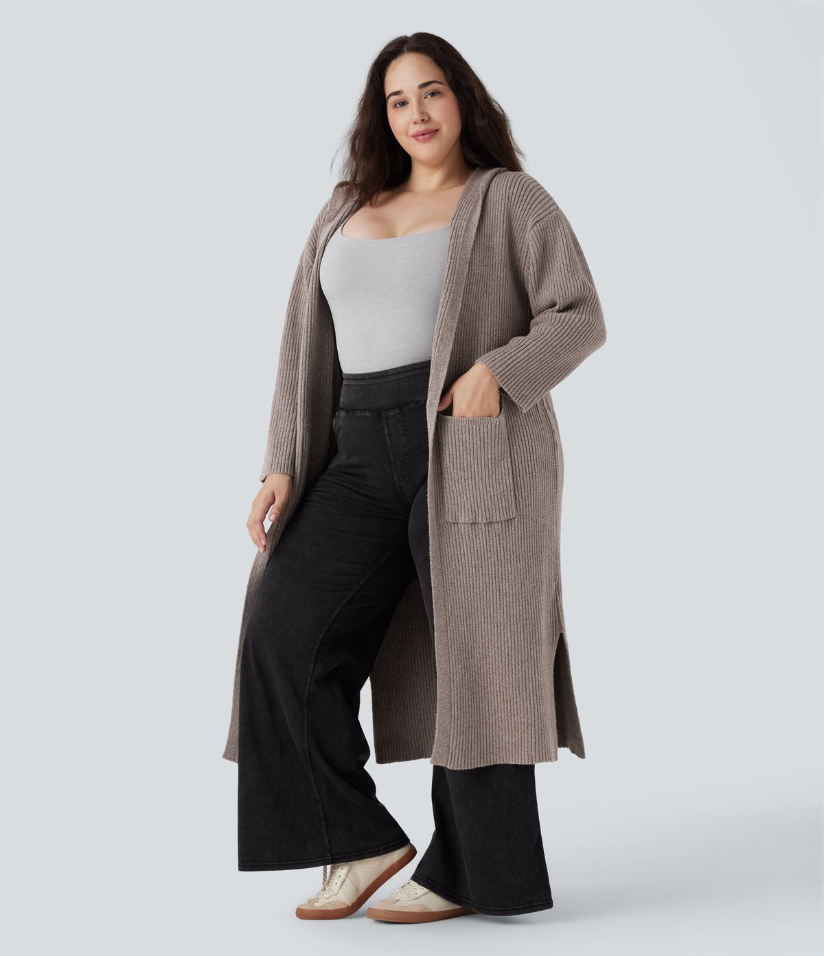 Cardigan long casual à capuche avec poches latérales et fentes grande taille manches longues