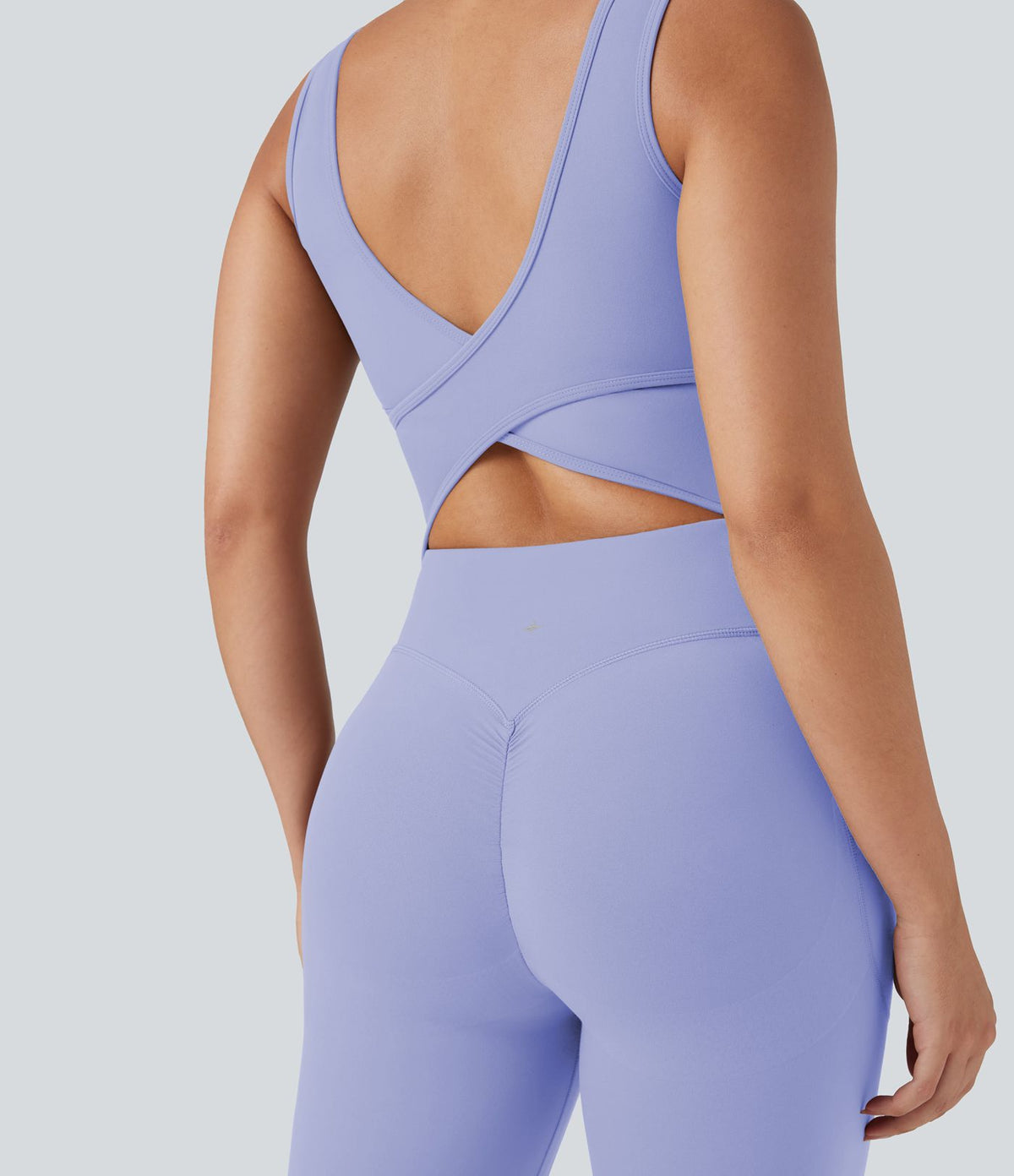 Combinaison de sport Halara UltraSculpt™ col V gainante push-up à poches