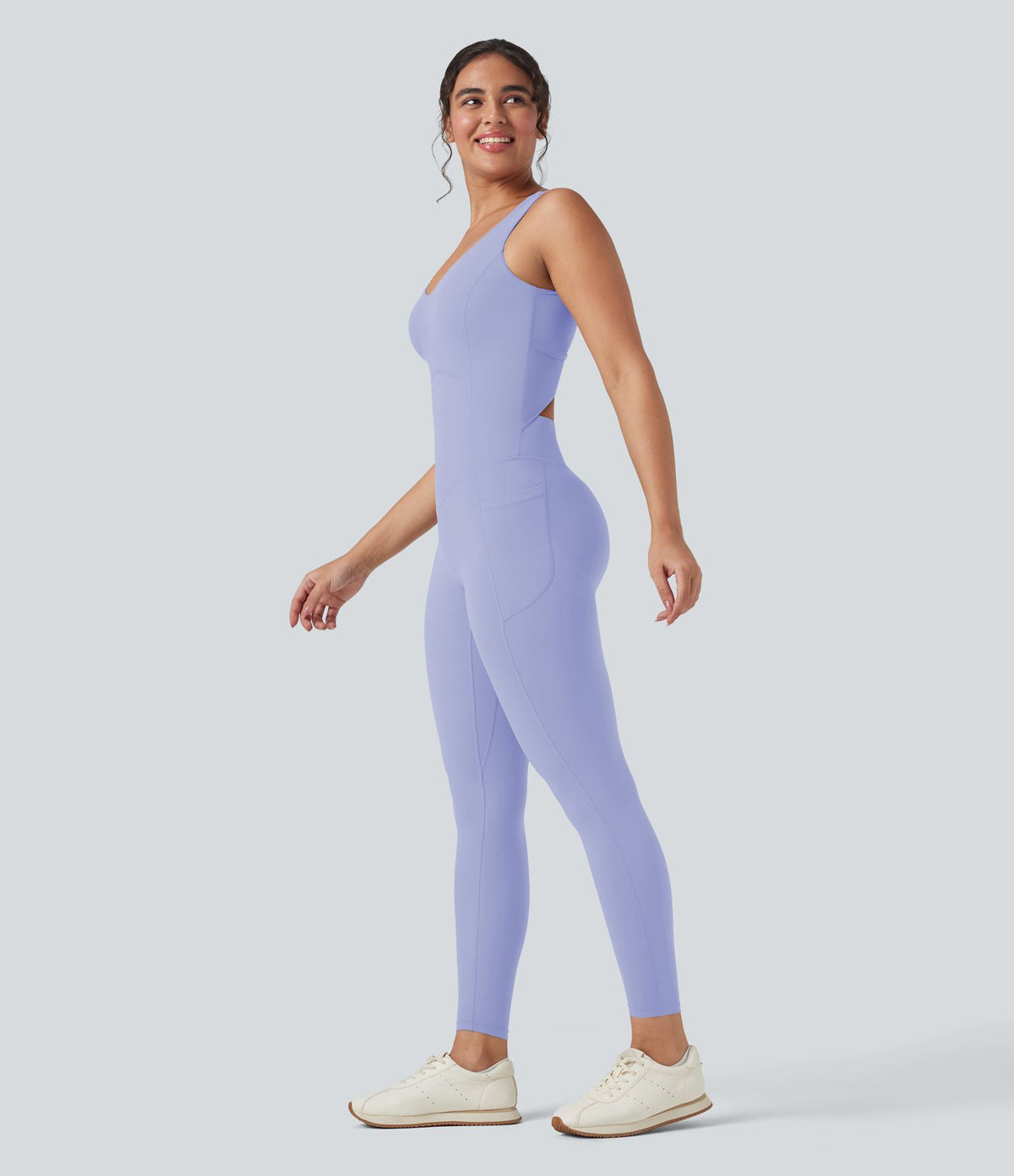 Combinaison de sport Halara UltraSculpt™ col V gainante push-up à poches