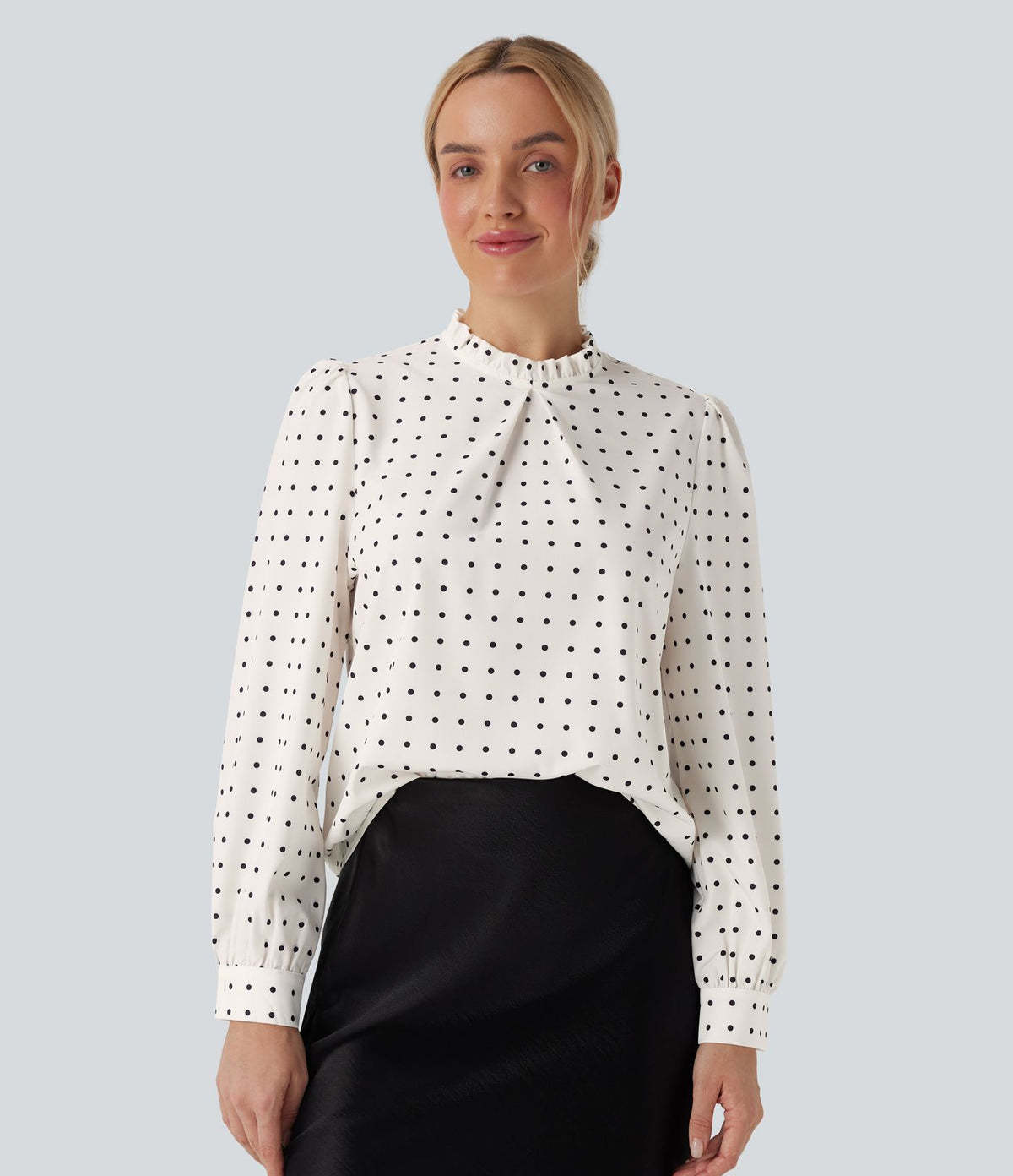 Blouse travail col montant à volants pois manches longues