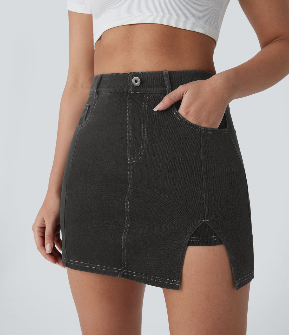 Halara Flex™ Mini-Jupe en Jean décontractée 2-en-1 moulante à taille haute avec poches multiples, fente, effet délavé et tissu extensible