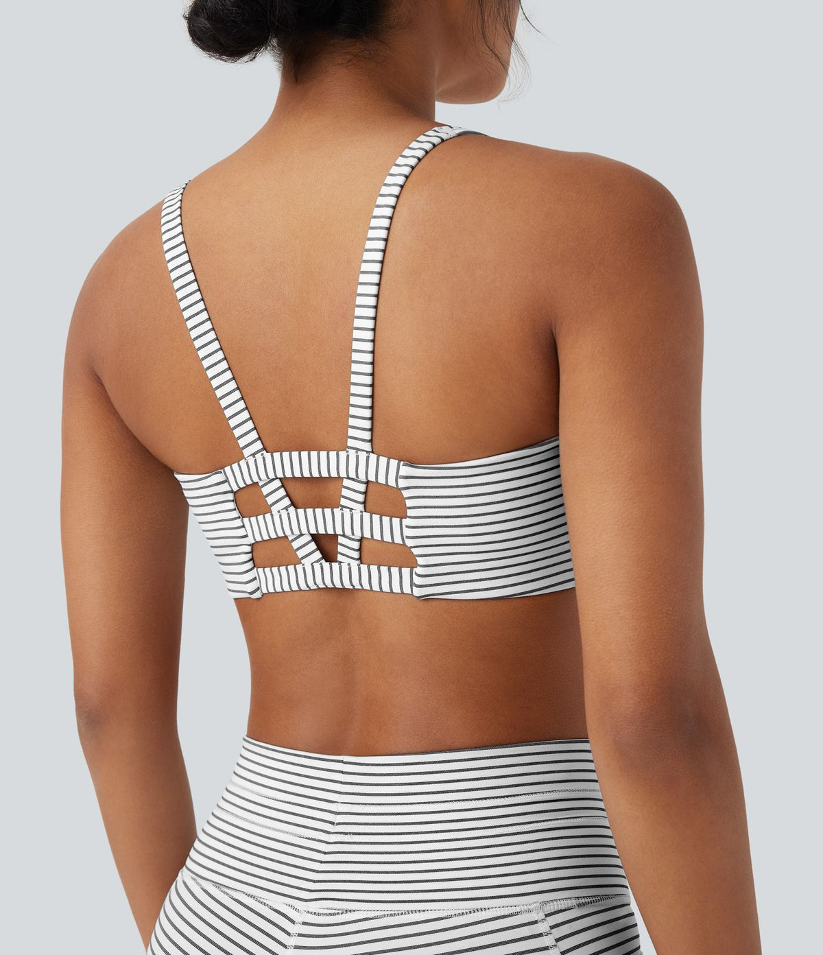Brassière de sport yoga soutien léger col U à découpes rayé bonnets A-C