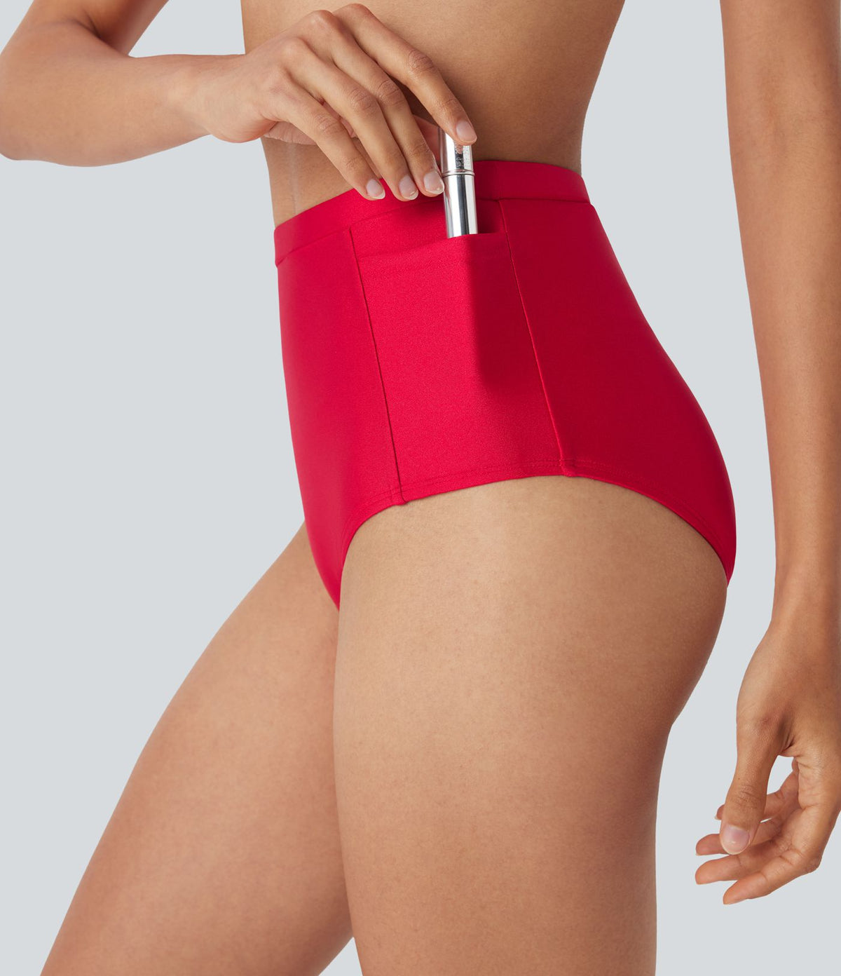 Bas de bikini brillant taille haute gainant avec poches
