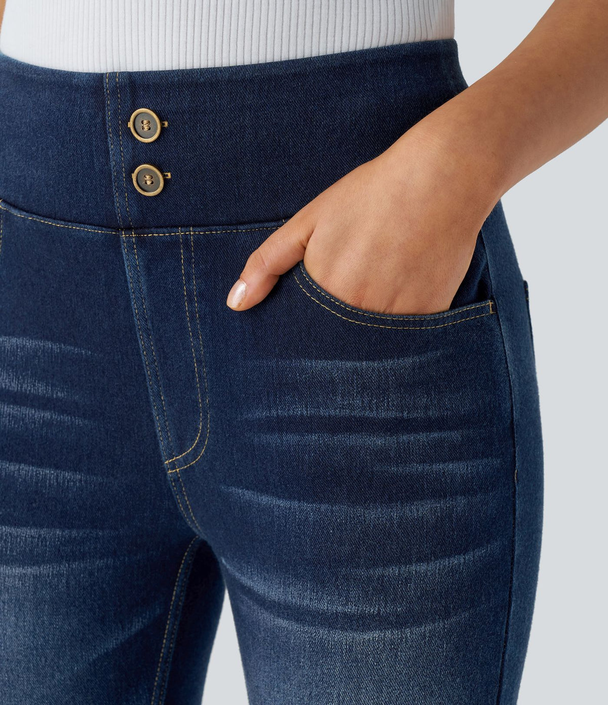 Halara Flex™ Jean Casual 7/8 à Taille Haute pour Courbes avec Boutons Décoratifs Plusieurs Poches Tricot Extensible et Lavé