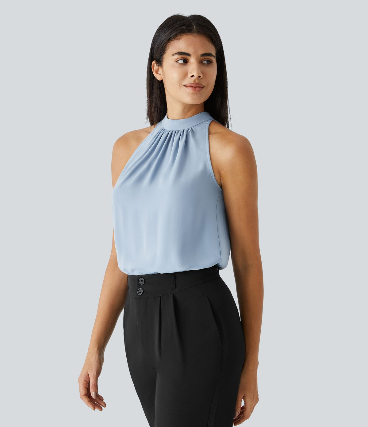 Blouse Travail Sans Manches Ourlet Courbé Col Haut Découpe au Dos Plis