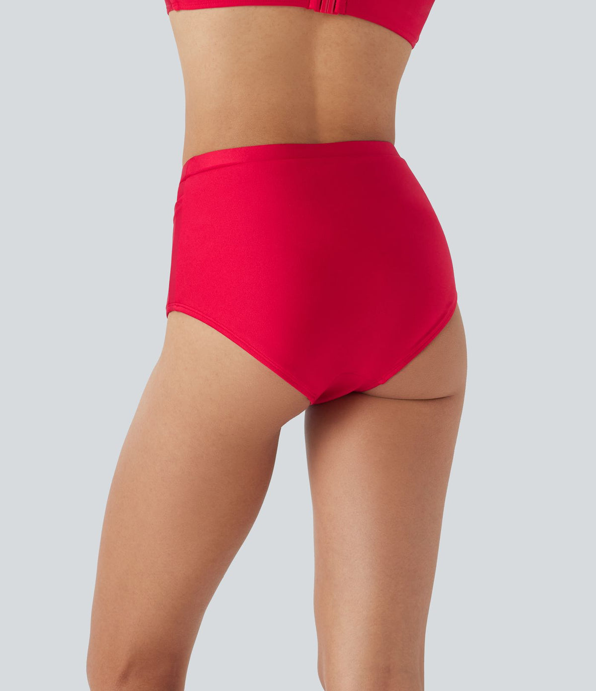 Bas de bikini brillant taille haute gainant avec poches